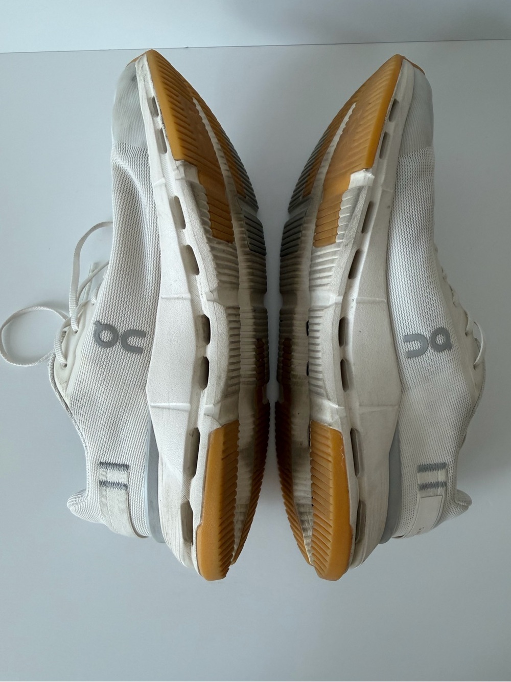 On Cloudnova Women's Form 2 Sneakers in White, Size US 8.5 - Picture 10 of 13
